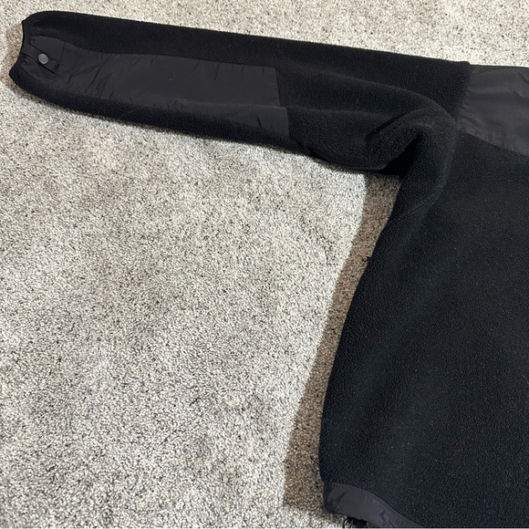 North Face Women's Denali Full Zip Fleece Jacket - MEDIUM - Picture 10 of 17